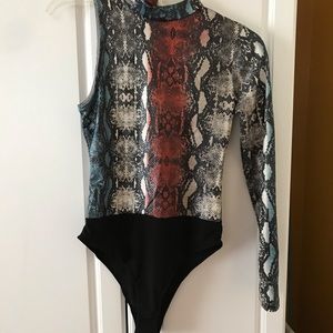 Fashion Nova one shoulder body suit